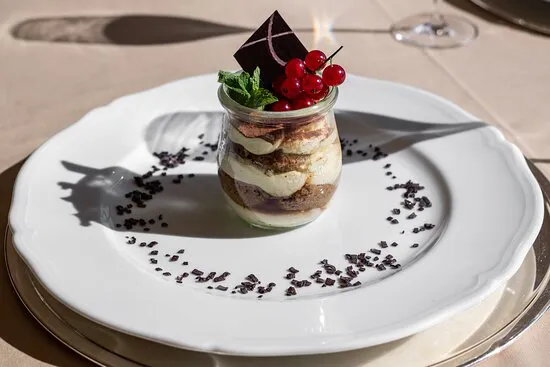 مطعم الشيارو دي لونا