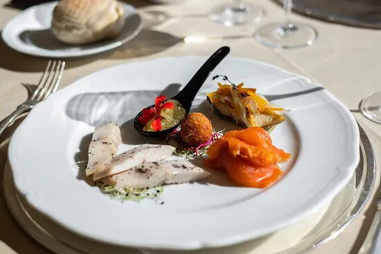 مطعم الشيارو دي لونا