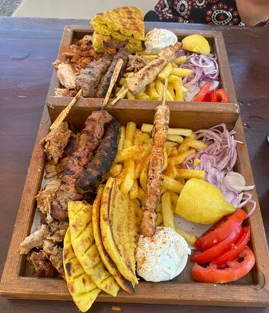 ميغكا ن... الآيس كريم