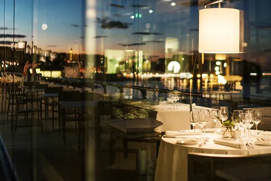 Sensus Fine Dining Restaurant