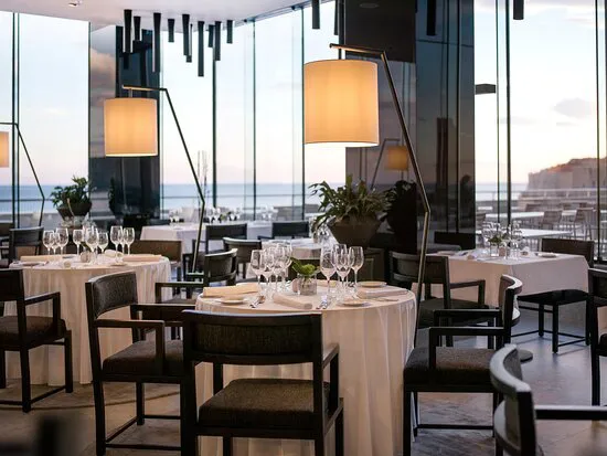 Sensus Fine Dining Restaurant