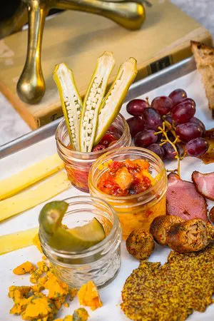 Edgar's Proof & Providment (باللغة الإنجليزية).