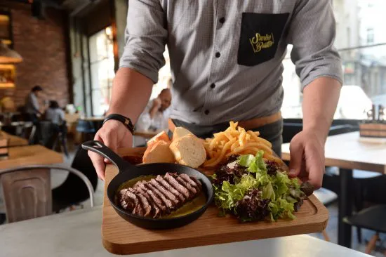 مطعم سويس باتر