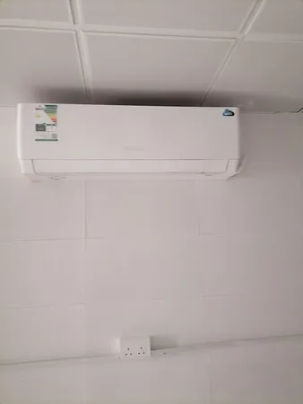 كافيه بتيل - الحمرا مول الرياض