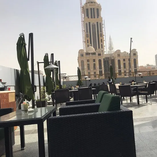 كافيه بتيل - الحمرا مول الرياض