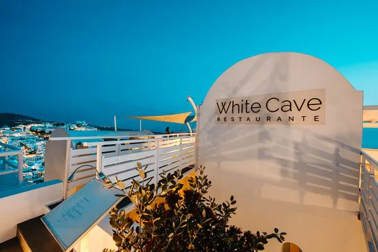 مطعم الكهف الأبيض