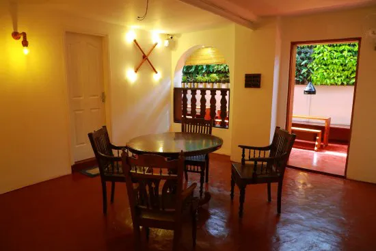 موكا آرت كافيه، كوتشي