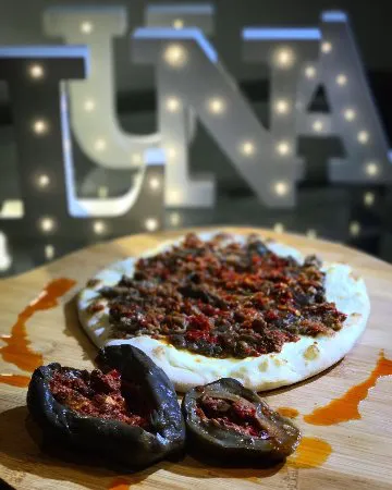 مخبز لا لونا