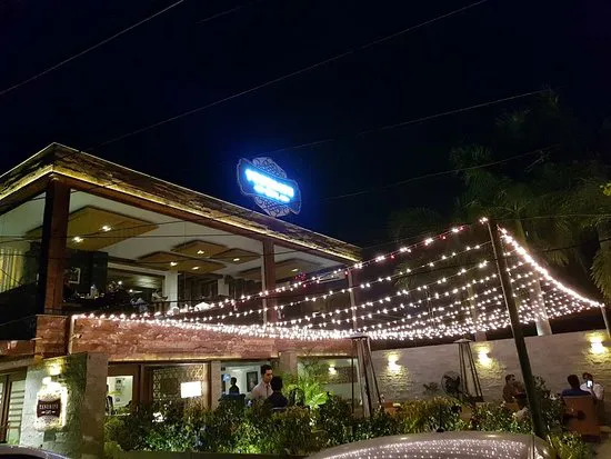 تينيريفي كافيه، لاهور