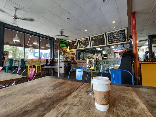 براون الكلب ديلي على كالهون