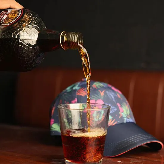 رويال انفيلد كراج كافيه