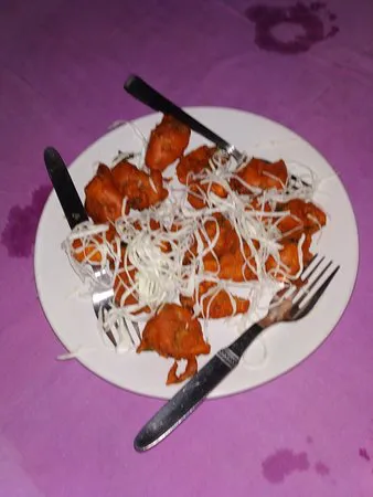 مطعم القط الأسود