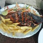 مطعم القط الأسود