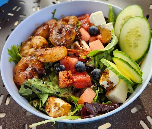 Drhum Club Kantine at Loews Sapphire Falls Resort