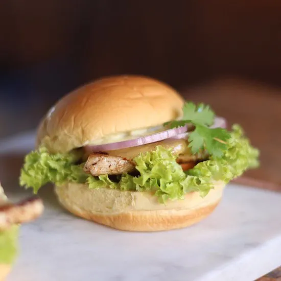 تشينج برجر اند مور، صلالة