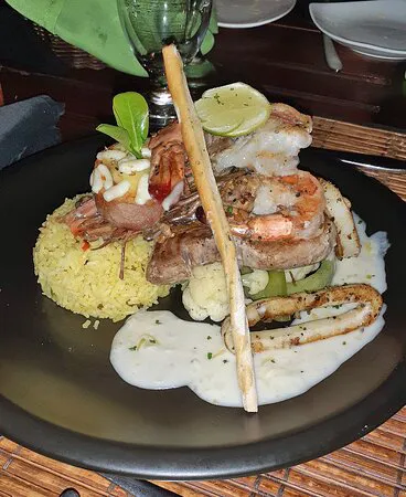 98 فدان مقهى ومطعم