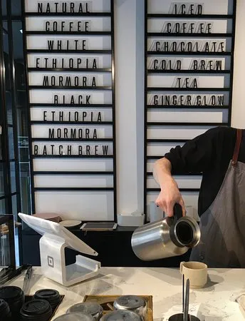 قطرات الذهب شاي القهوة