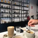 قطرات الذهب شاي القهوة