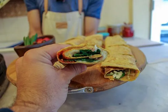 مطعم أم علي الاصلي