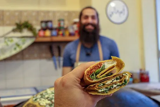 مطعم أم علي الاصلي