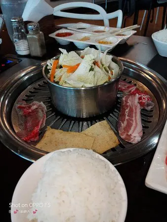 مطعم أوول فور يو، مانيلا