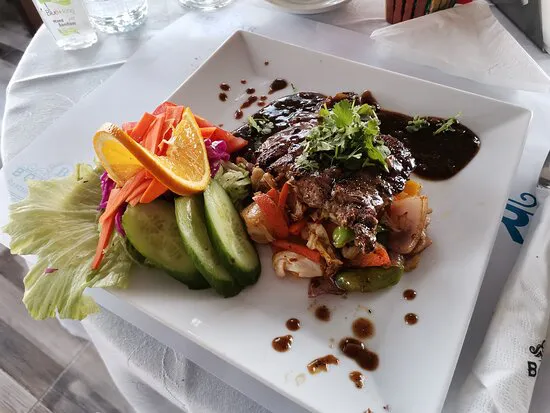 مطعم وبار بوليفار، الغردقة