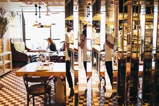 مطعم بورو تسوم، موسكو