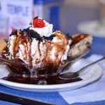 Leatherby's Family كريمري