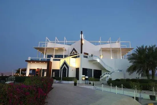 مطعم ممتاز محل، مسقط