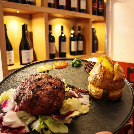 يوفر فندق Buffalito Taverna Mediterranea إقامة جيدة