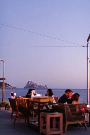 مخروط نادي إيبيزا