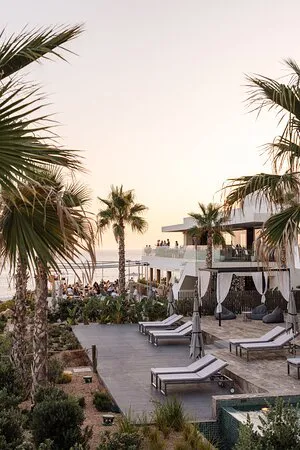 مخروط نادي إيبيزا