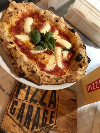 بيتزا كراج اكسبرس