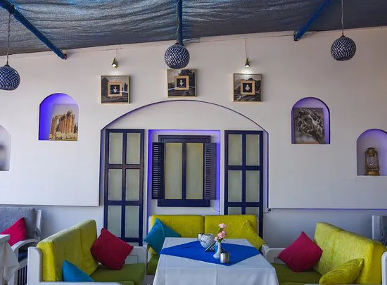 بار ومطعم ذا جريك