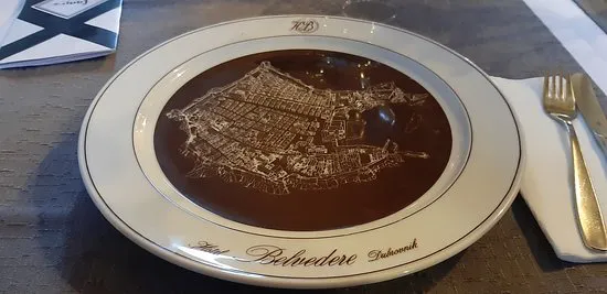 كونوبا فاموز