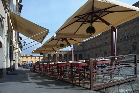 Ristorante كافيه بيتي