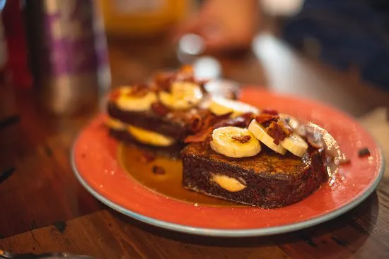 Moondog Cafe & Bakery