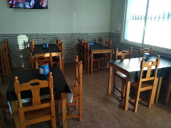 بار هامبورغوسيريا لا كانتينا