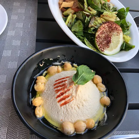 مقهى بتي كافي