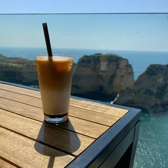 مقهى بتي كافي