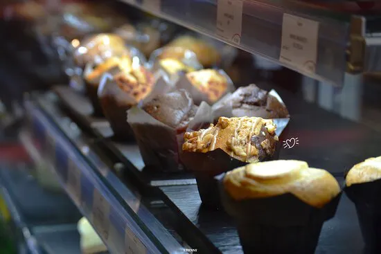 ETIENNE القهوة & متجر