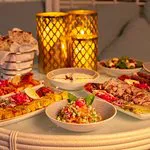 شرفة وصالة مزاج، مسقط