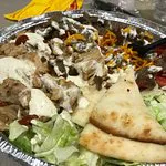 الرجال الحلال البندقية