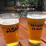 تحف على ارتفاع