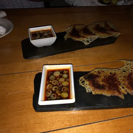 ذا شيريتي بار