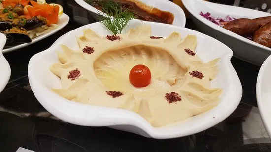 Oscar Restaurant and Lounge