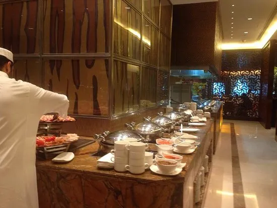 Al Majlis Restaurant