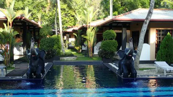 فندق فلور جاردن