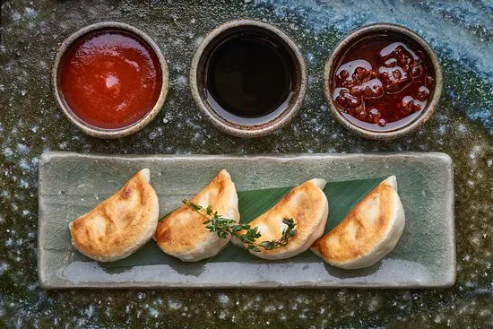 Novikov Restaurant & Lounge