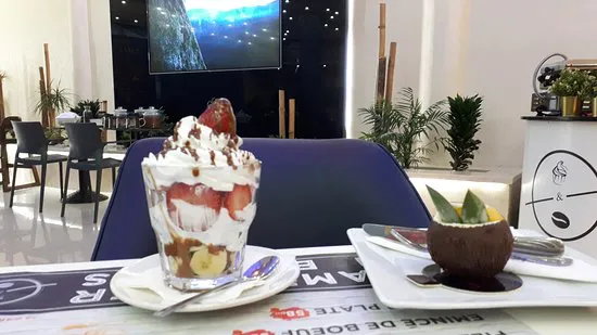 سام كيك اند كافيه